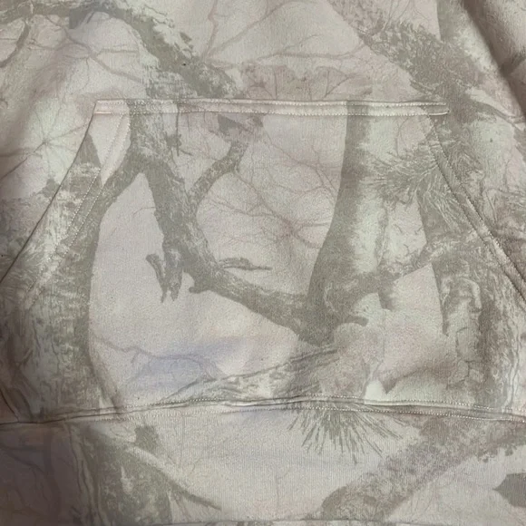 Hollister Feel Good Oversized Pink Camo Hoodie - Picture 5 of 8